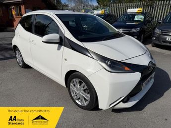 Toyota AYGO VVT-I X-PRESSION