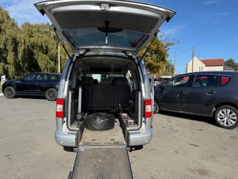 Volkswagen Caddy Maxi Life LIFE TDI PD DSG Wheelchair Adptd
