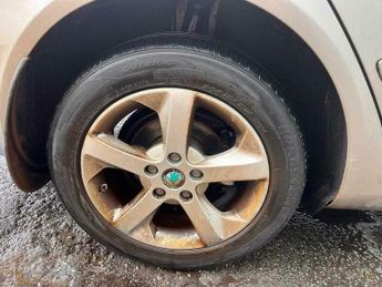 Skoda Octavia 1.6 TDI SE Plus DSG Euro 5 5dr