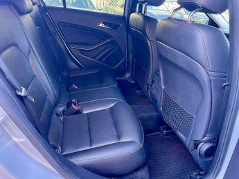 Mercedes-Benz A Class 2.1 A200d Sport 7G-DCT Euro 6 (s/s) 5dr