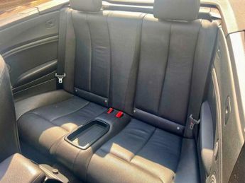BMW 2 SERIES 2.0 220d M Sport Auto Euro 6 (s/s) 2dr