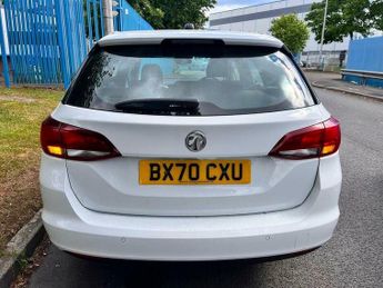 Vauxhall Astra 1.4i Turbo SRi Nav Sports Tourer CVT Euro 6 (s/s) 5dr