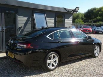 Vauxhall Insignia 1.6 Turbo D ecoTEC Tech Line Nav Grand Sport Euro 6 (s/s) 5dr