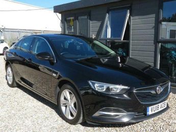 Vauxhall Insignia 1.6 Turbo D ecoTEC Tech Line Nav Grand Sport Euro 6 (s/s) 5dr