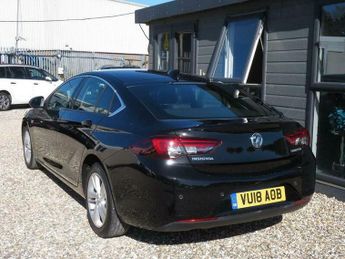 Vauxhall Insignia 1.6 Turbo D ecoTEC Tech Line Nav Grand Sport Euro 6 (s/s) 5dr