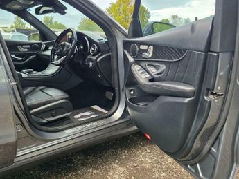 Mercedes-Benz C Class 2.1 GLC220d AMG Line (Premium) G-Tronic 4MATIC Euro 6 (s/s) 5dr