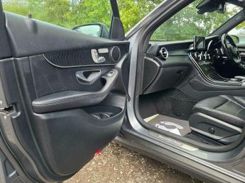 Mercedes-Benz C Class 2.1 GLC220d AMG Line (Premium) G-Tronic 4MATIC Euro 6 (s/s) 5dr