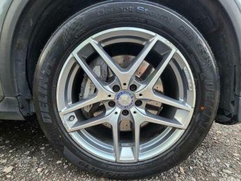 Mercedes-Benz C Class 2.1 GLC220d AMG Line (Premium) G-Tronic 4MATIC Euro 6 (s/s) 5dr