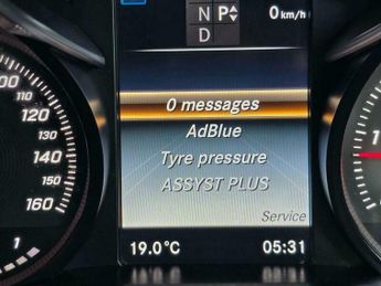 Mercedes-Benz C Class 2.1 GLC220d AMG Line (Premium) G-Tronic 4MATIC Euro 6 (s/s) 5dr