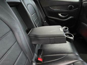 Mercedes-Benz C Class 2.1 GLC220d AMG Line (Premium) G-Tronic 4MATIC Euro 6 (s/s) 5dr
