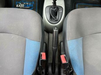 Renault Kangoo 1.6 16v Authentique 5dr