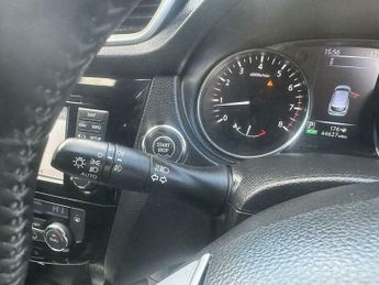 Nissan Qashqai 1.2 DIG-T N-Connecta XTRON 2WD Euro 6 (s/s) 5dr