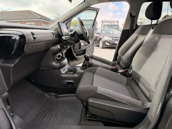 Citroen C4 Cactus 1.2 PureTech Flair Euro 6 (s/s) 5dr