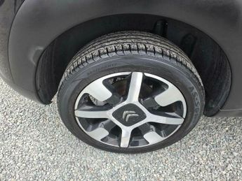 Citroen C4 Cactus 1.2 PureTech Flair Euro 6 (s/s) 5dr