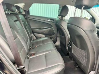 Hyundai Tucson 1.6 CRDi Premium DCT Euro 6 (s/s) 5dr