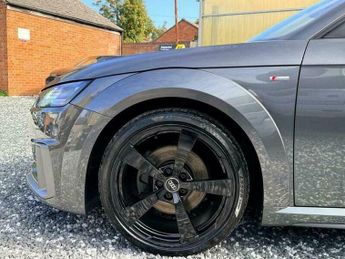 Audi TT 2.0 TFSI 40 S line S Tronic Euro 6 (s/s) 3dr