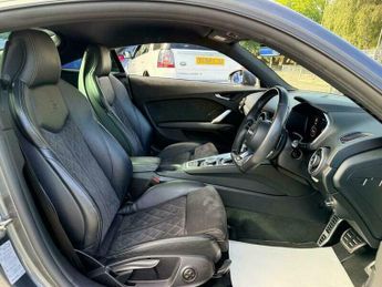Audi TT 2.0 TFSI 40 S line S Tronic Euro 6 (s/s) 3dr