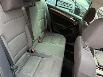 Volkswagen Golf MATCH TDI DSG
