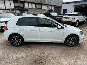 Volkswagen Golf MATCH TDI DSG