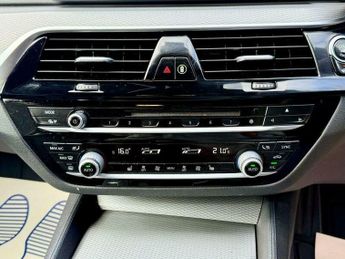 BMW 5 SERIES 2.0 520d M Sport Auto 4dr