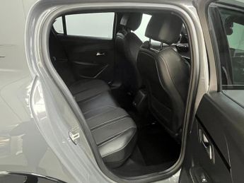 Peugeot 208 GT
