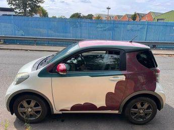 Toyota iQ 1.0 VVT-i 2 Multidrive Euro 5 3dr
