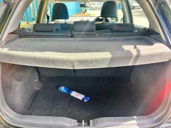Toyota Auris 1.6 VVT-i TR 5dr