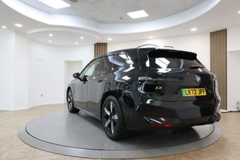 BMW iX XDRIVE40 M SPORT EDITION