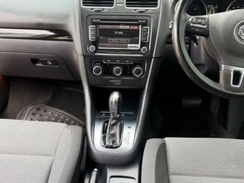 Volkswagen Golf 1.6 TDI Match Hatchback 5dr Diesel DSG Euro 5 (105 ps)