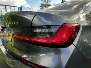 BMW 3 SERIES 2.0 320d M Sport Auto Euro 6 (s/s) 4dr
