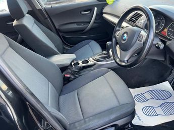 BMW 1 SERIES 120i SE