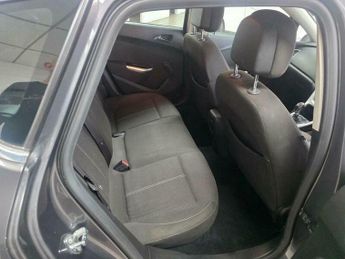 Vauxhall Astra 1.6 16v SRi Euro 5 5dr
