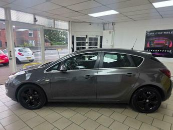 Vauxhall Astra 1.6 16v SRi Euro 5 5dr