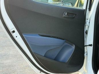 Hyundai I10 1.2 SE Hatchback 5dr Petrol Auto Euro 5 (87 ps)
