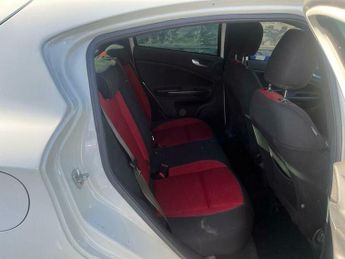 Alfa Romeo Giulietta 2.0 JTDM-2 Collezione Euro 5 (s/s) 5dr