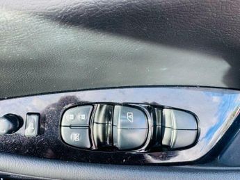 Nissan Leaf 40kWh Tekna Auto 5dr