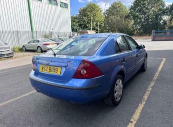 Ford Mondeo 2.0 LX 5dr