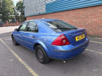 Ford Mondeo 2.0 LX 5dr