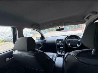 Ford Mondeo 2.0 LX 5dr