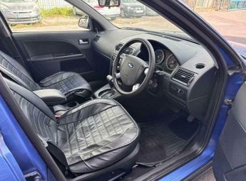 Ford Mondeo 2.0 LX 5dr