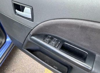 Ford Mondeo 2.0 LX 5dr