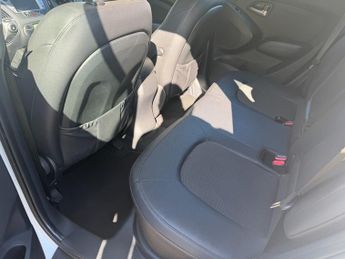 Hyundai IX35 CRDI SE NAV great history Top Value AUTO 4WD