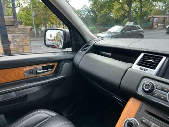 Land Rover Range Rover Sport 3.0 TD V6 HSE CommandShift 4WD Euro 5 5dr