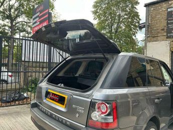 Land Rover Range Rover Sport 3.0 TD V6 HSE CommandShift 4WD Euro 5 5dr