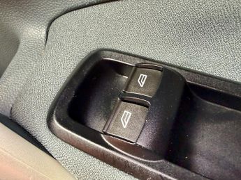 Ford Fiesta TITANIUM CRUISE+B/TOOTH+FSH+CLEAN MOT