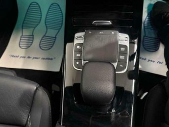 Mercedes-Benz CLA 2.0 CLA 220 AMG Line Premium Auto 5dr