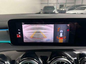 Mercedes-Benz CLA 2.0 CLA 220 AMG Line Premium Auto 5dr