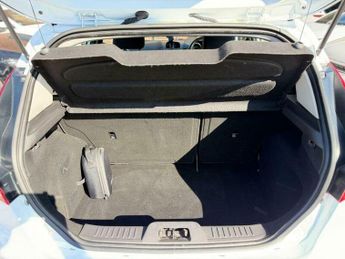 Ford Fiesta 1.6 Zetec Powershift Euro 6 5dr