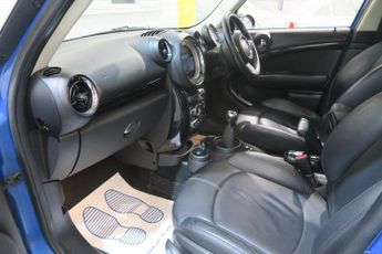 MINI Countryman COOPER SD ALL4 143