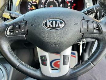 Kia Sportage 1.7 CRDi EcoDynamics 2 2WD Euro 5 (s/s) 5dr